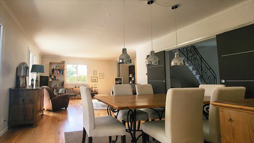 Appartement 7 pièces 174 m² · à Bordeaux · 174 m² · 749 000 €