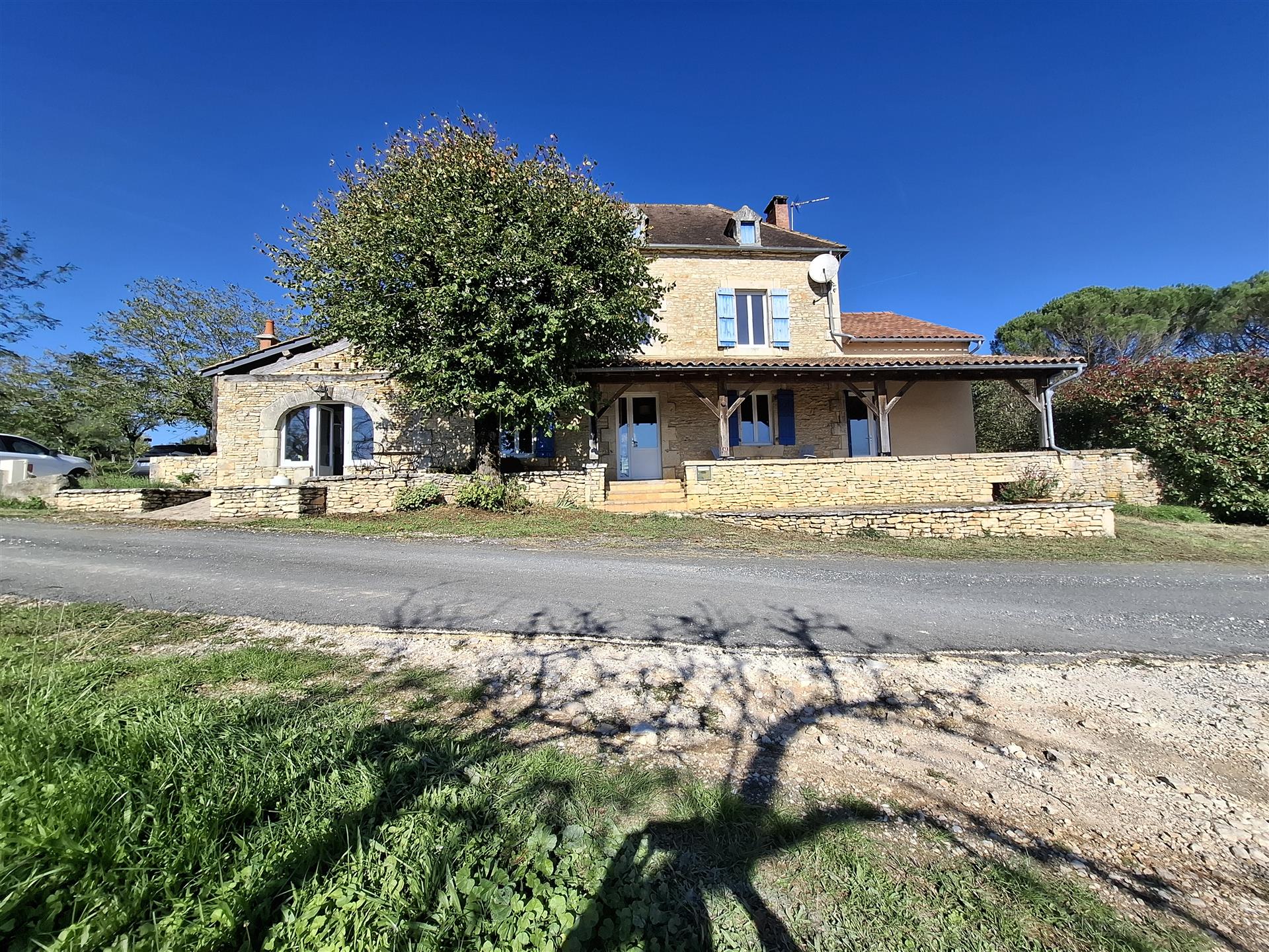 Maison à vendre, 230m², Salignac-Eyvigues