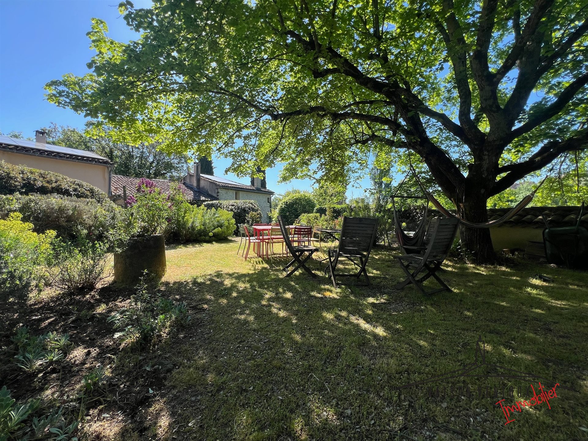 Maison à vendre, 370m², Vaison-la-Romaine