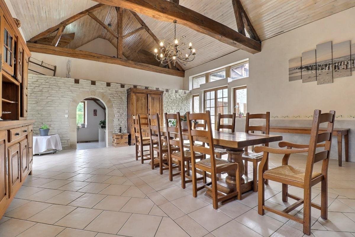 Maison à vendre, 224m², Neuville-aux-Bois