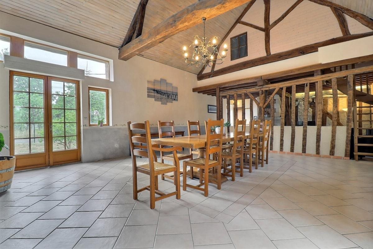 Maison à vendre, 224m², Neuville-aux-Bois