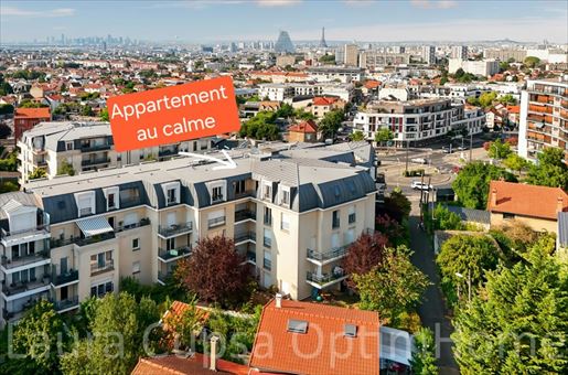 Parking 4 pièces 79 m² · à Châtillon · 79 m² · 455 000 €