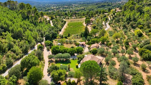 Maison 7 pièces 150 m² · à Cotignac · 150 m² · 670 000 €