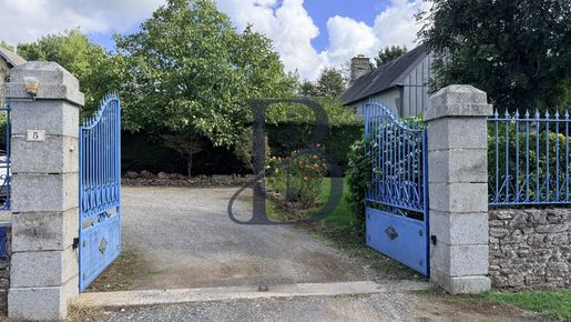 Maison 9 pièces 197 m² · à Hudimesnil · 197 m² · 370 000 €