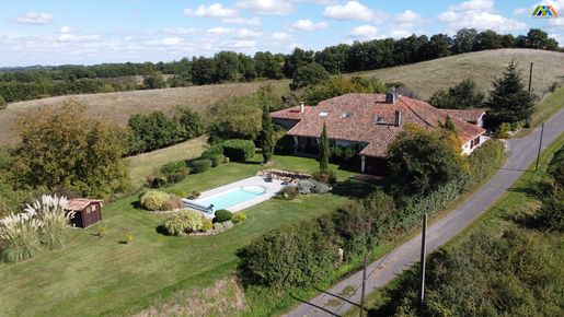 Maison 8 pièces 295 m² · à Saint-Frajou · 295 m² · 549 000 €