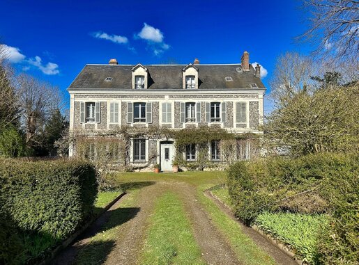 Maison 12 pièces 295 m² · à Octeville-sur-Mer · 295 m² · 634 400 €
