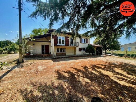 Maison 7 pièces 183 m² · à Aiguillon · 183 m² · 219 000 €