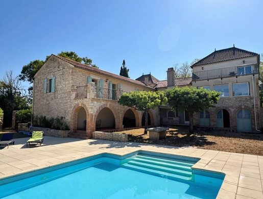 Maison 12 pièces 280 m² · à Cahors · 280 m² · 992 750 €