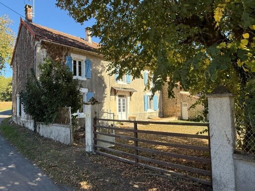 Maison 9 pièces 225 m² · aux Alleuds · 225 m² · 199 950 €