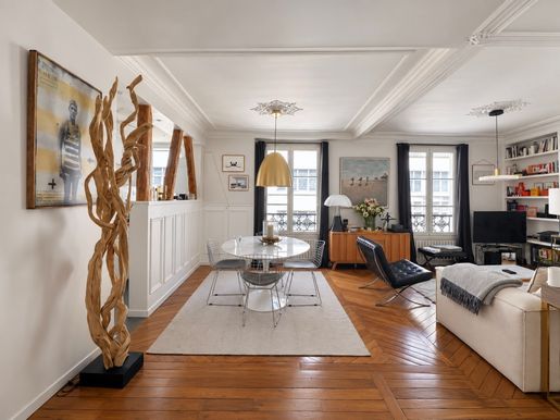 Appartement 3 pièces 73 m² · à Paris 9ème · 73 m² · 895 000 €