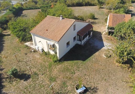 Maison 5 pièces 104 m² · à Verteuil-sur-Charente · 104 m² · 199 950 €