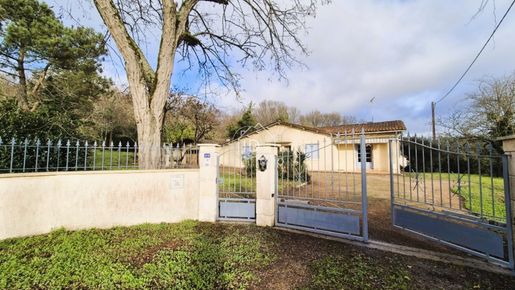 Maison 5 pièces 113 m² · à Montpon-Ménestérol · 113 m² · 164 000 €