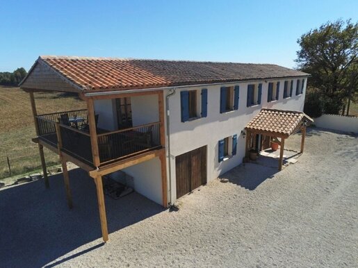 Maison 4 pièces 156 m² · à Ardilleux · 156 m² · 331 500 €