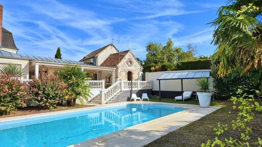 Maison 7 pièces 230 m² · à Graçay · 230 m² · 396 500 €