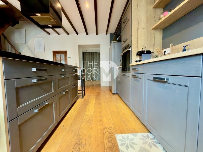 Maison à vendre, 142m², Laval