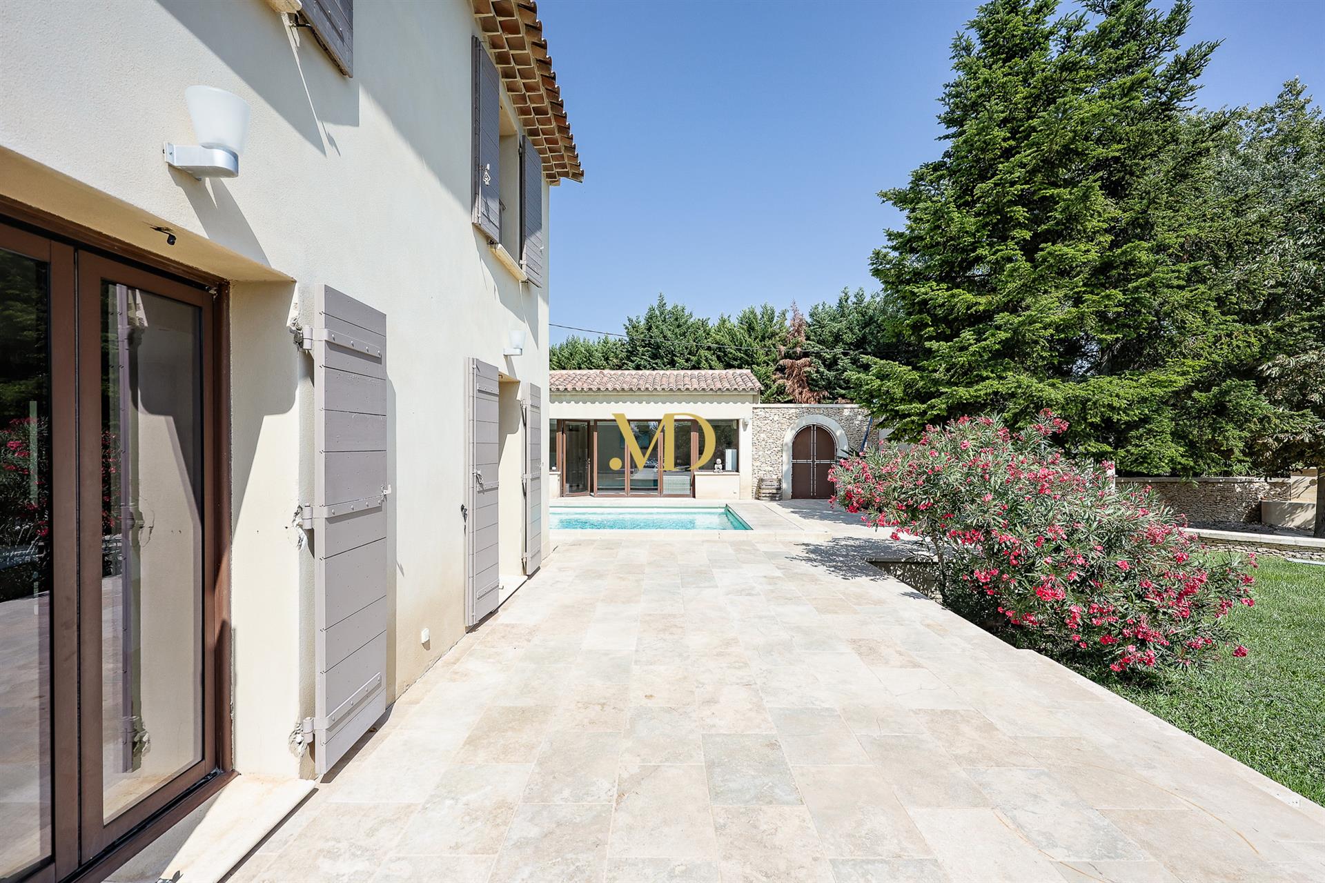 Maison à vendre, 222m², Gargas