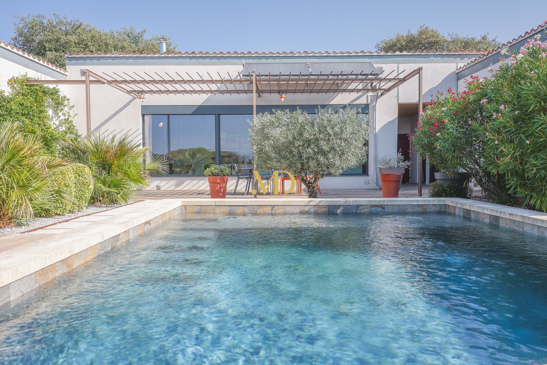 Maison à vendre, 98m², Saint-Saturnin-lès-Apt