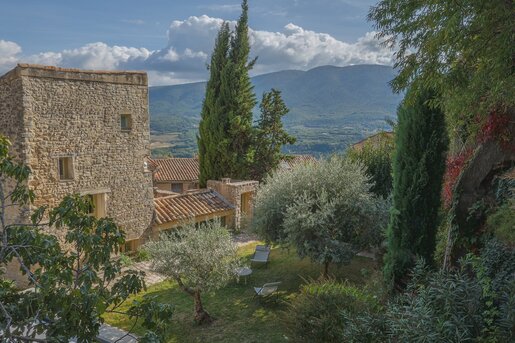 Maison 11 pièces 335 m² · à Saint-Martin-de-Castillon · 335 m² · 795 000 €