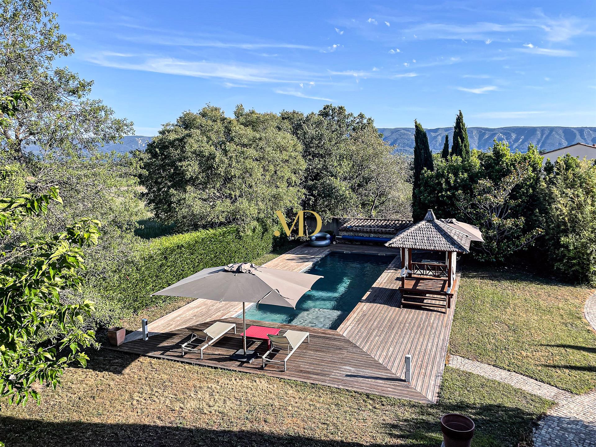Maison à vendre, 175m², Cabrières-d'Avignon