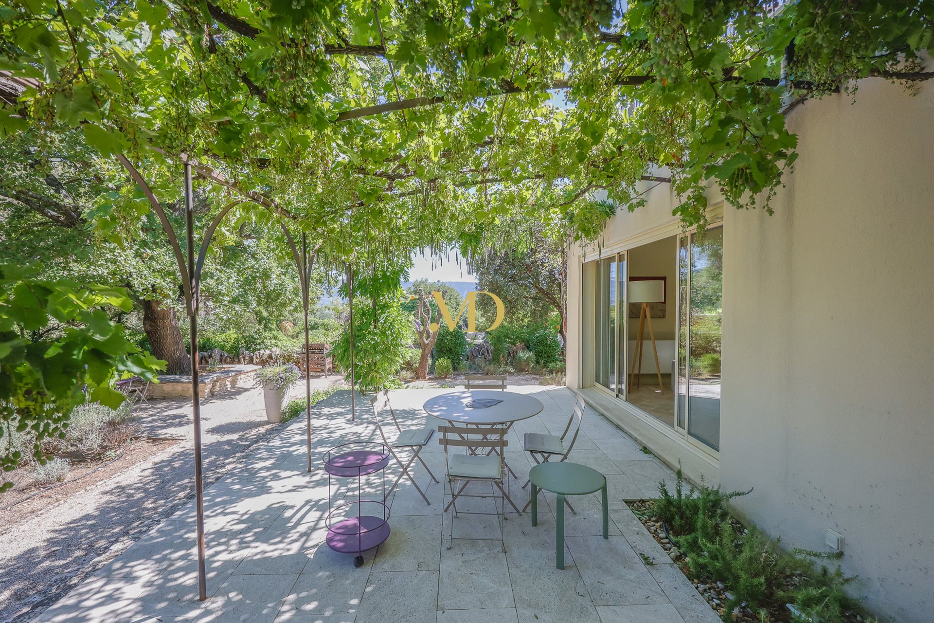 Maison à vendre, 240m², Cabrières-d'Avignon