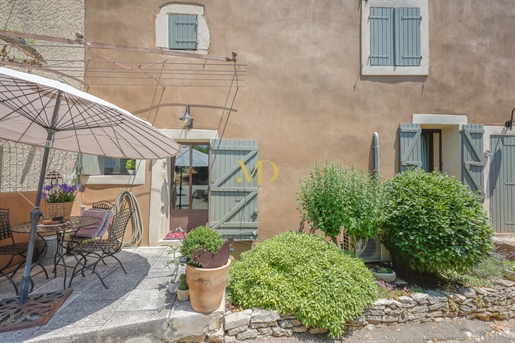 Appartement 5 pièces 133 m² · à Goult · 133 m² · 475 000 €