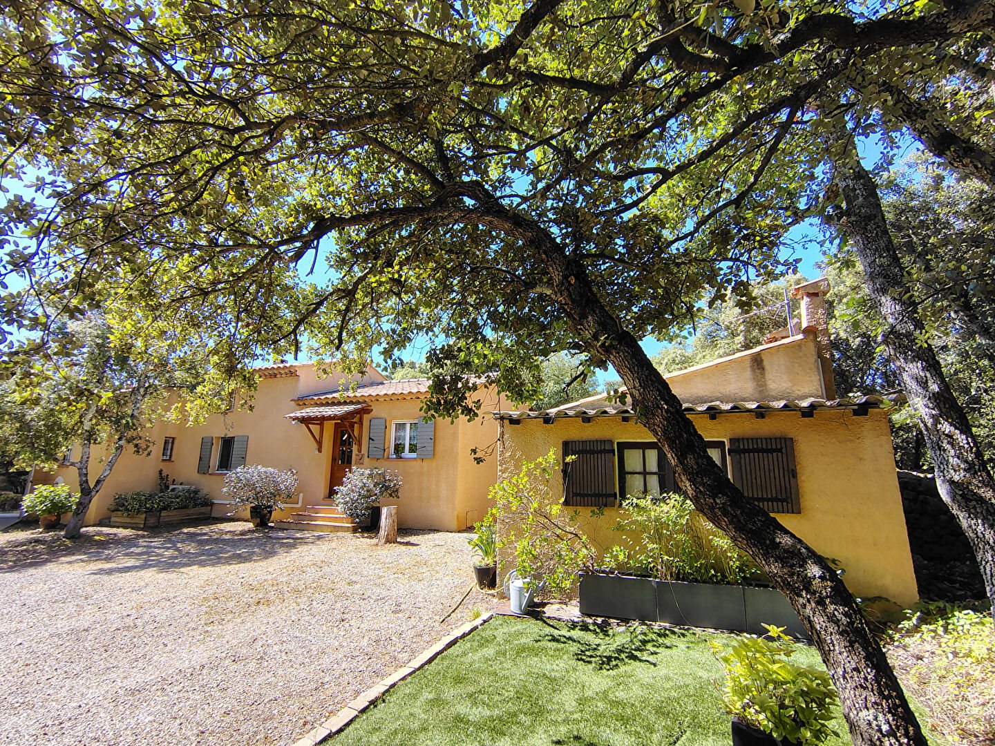 Maison à vendre, 180m², Régusse