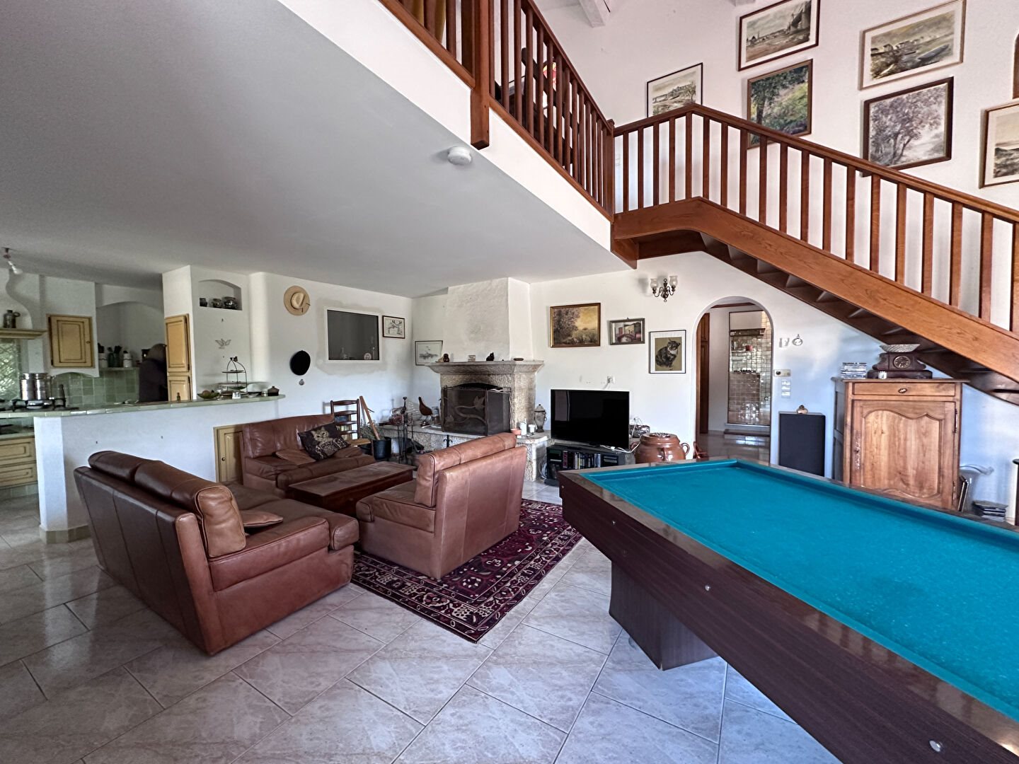 Maison à vendre, 230m², Fox-Amphoux