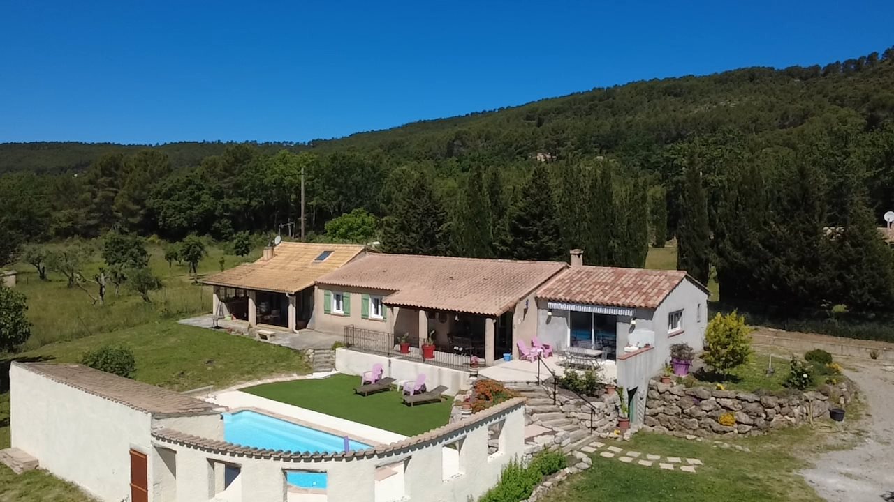 Maison à vendre, 156m², Salernes