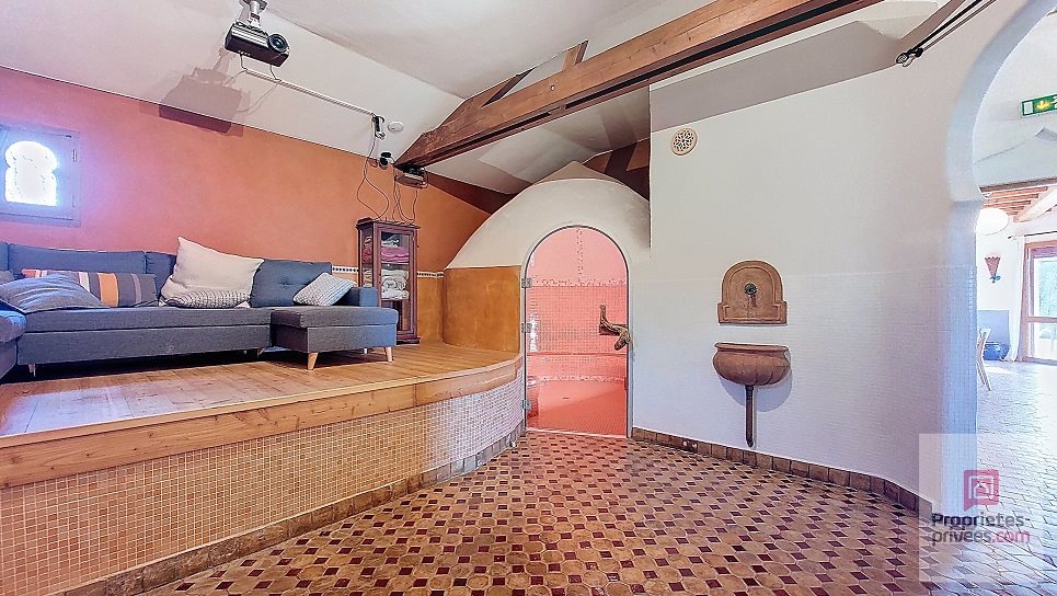 Maison à vendre, 215m², Plazac