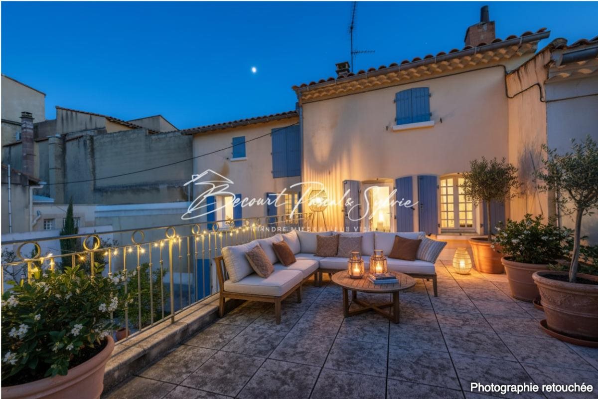 Maison à vendre, 187m², Saint-Saturnin-lès-Avignon