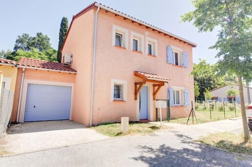 Maison 6 pièces 121 m² · à Pechbonnieu · 121 m² · 315 000 €