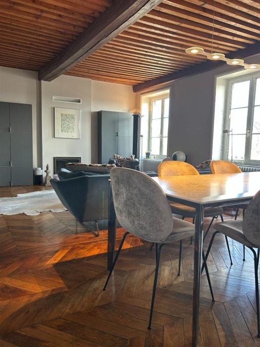 Appartement 7 pièces 179 m² · à Clermont-Ferrand · 179 m² · 580 000 €