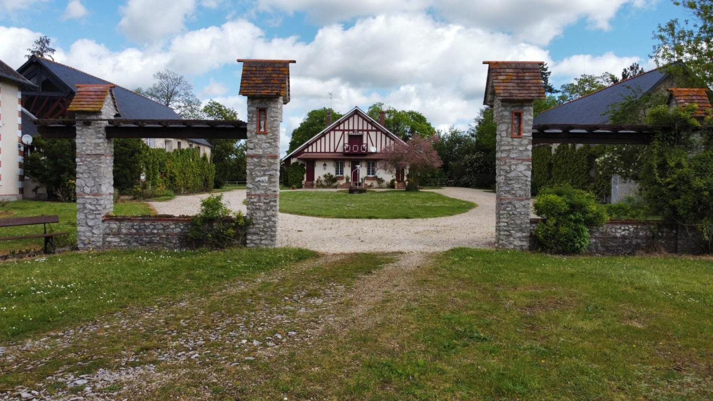 Maison à vendre, 480m², Pressigny-les-Pins