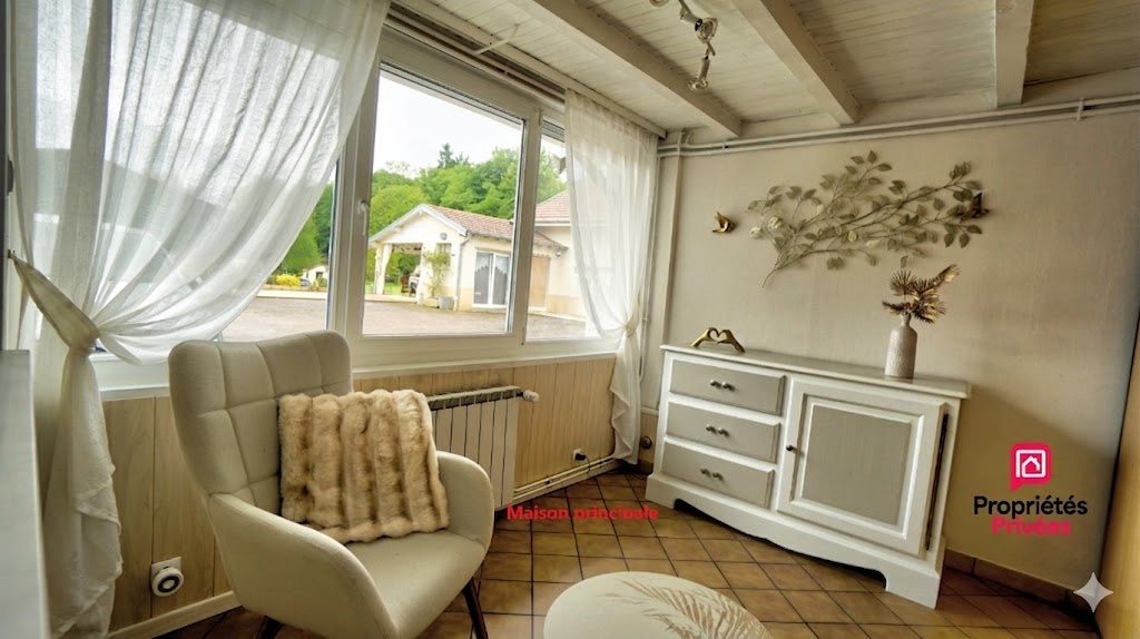Maison à vendre, 350m², Lachapelle-sous-Chaux