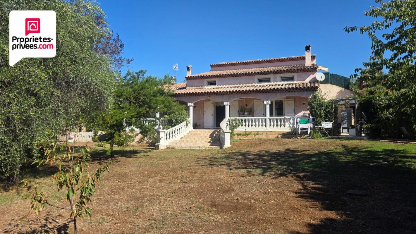 Maison à vendre, 206m², Saint-Cézaire-sur-Siagne