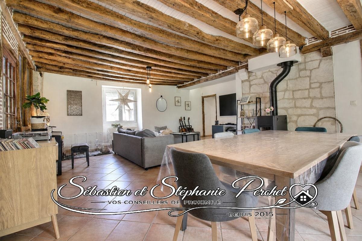 Maison à vendre, 152m², Saint-Péravy-la-Colombe