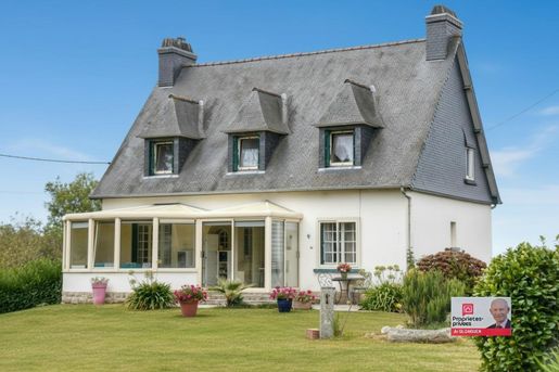 Maison 6 pièces 144 m² · à Tréguier · 144 m² · 216 900 €