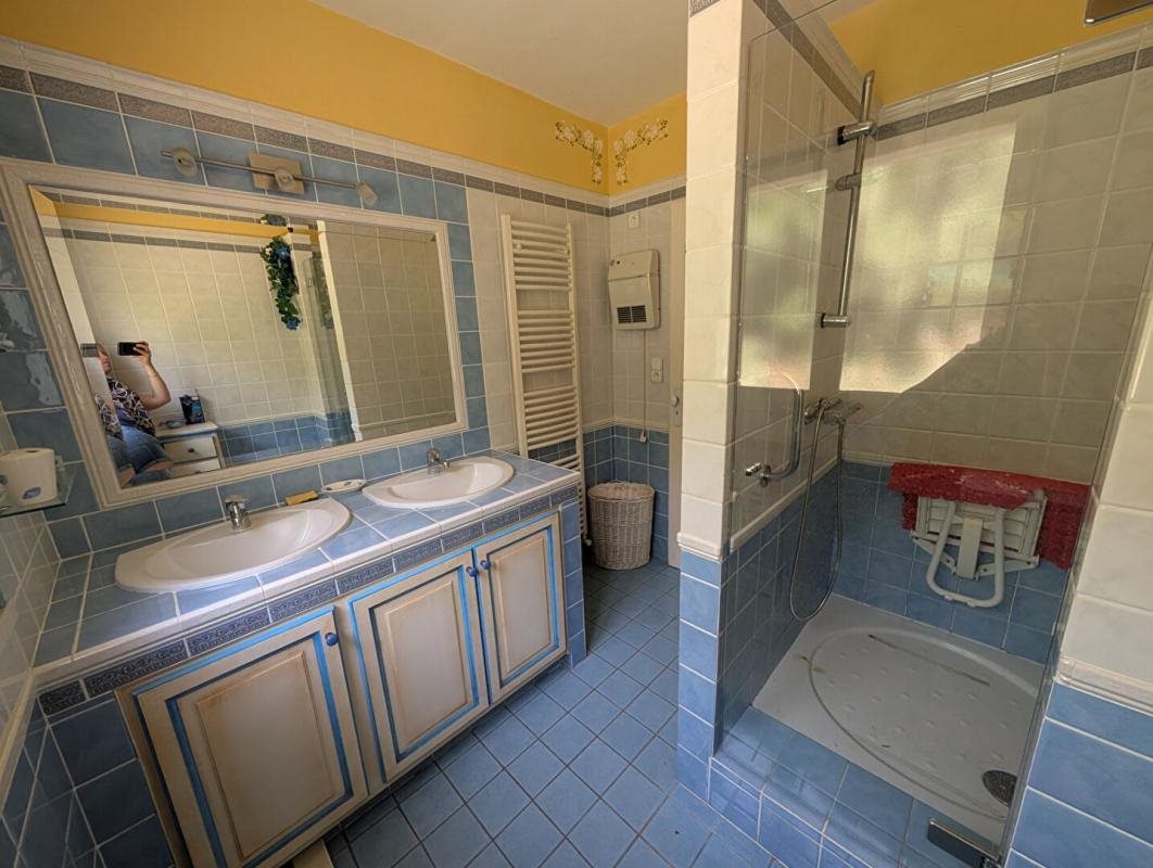 Maison à vendre, 1400m², Arles
