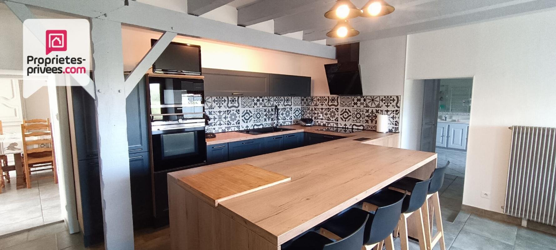 Maison à vendre, 213m², Breuches