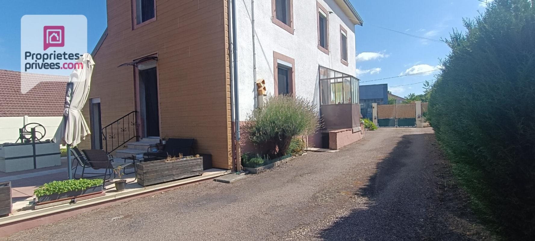 Maison à vendre, 130m², Luxeuil-les-Bains
