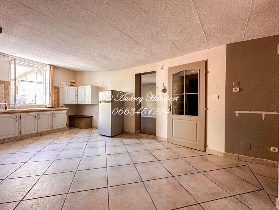 Maison à vendre, 98m², Riez