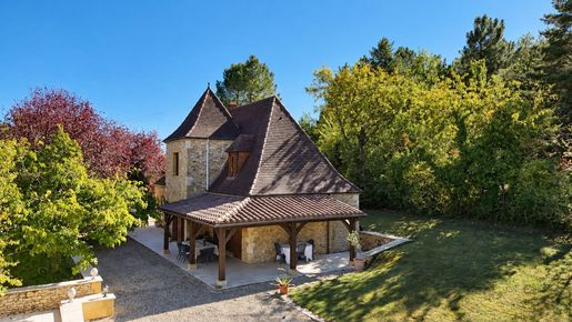 Maison 6 pièces 145 m² · à Saint-Cybranet · 145 m² · 550 000 €