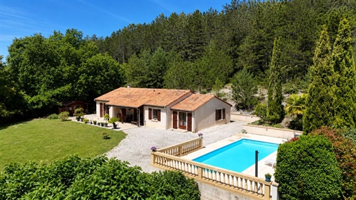 Maison 6 pièces 130 m² · à Veyrines-de-Domme · 130 m² · 369 000 €