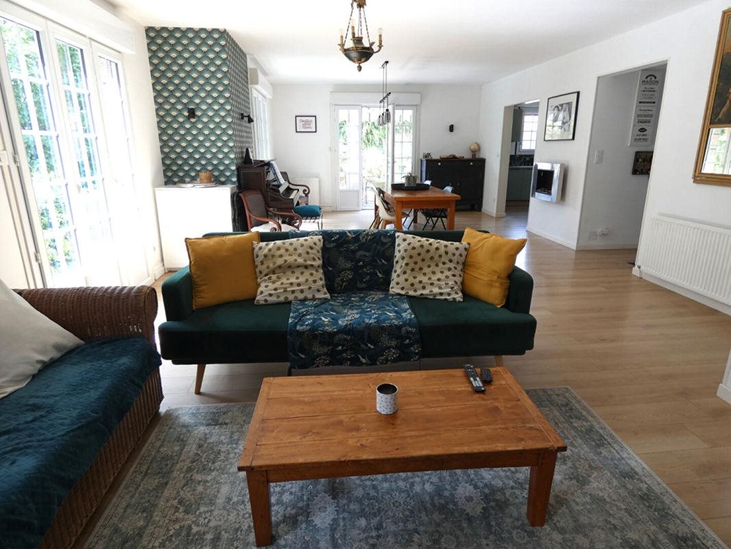 Maison à vendre, 230m², Saint-Thuriau