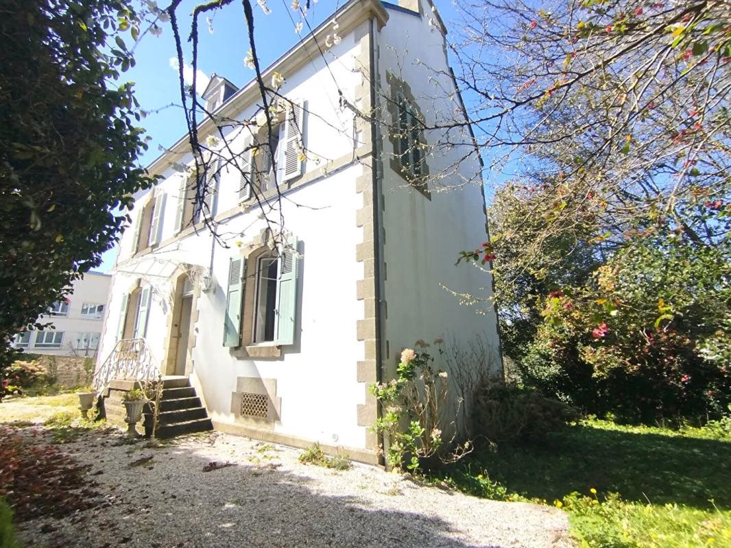 Maison à vendre, 185m², Guémené-sur-Scorff