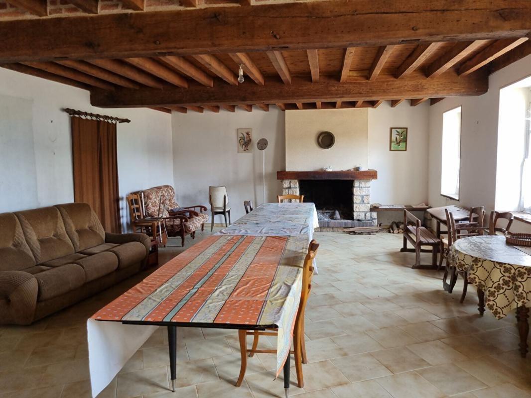 Maison à vendre, 143m², Bouzy-la-Forêt