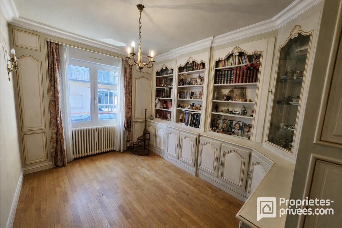 Maison à vendre, 184m², Saint-Hilaire-du-Harcouët