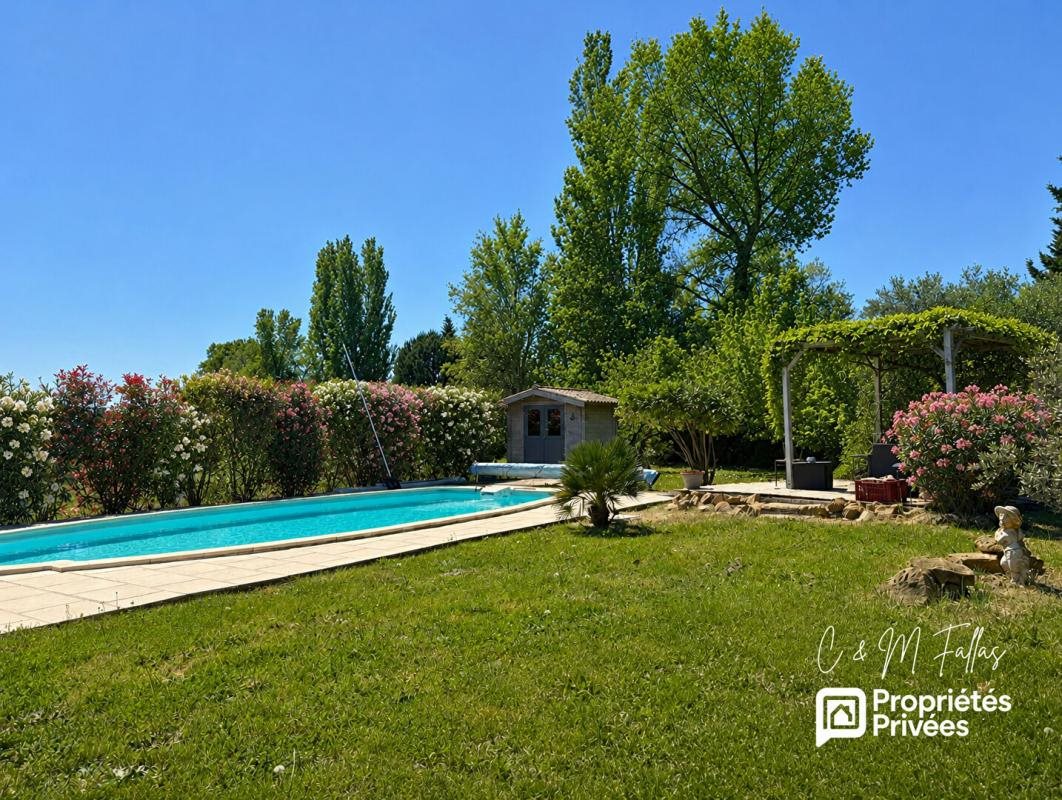 Maison à vendre, 205m², Camaret-sur-Aigues