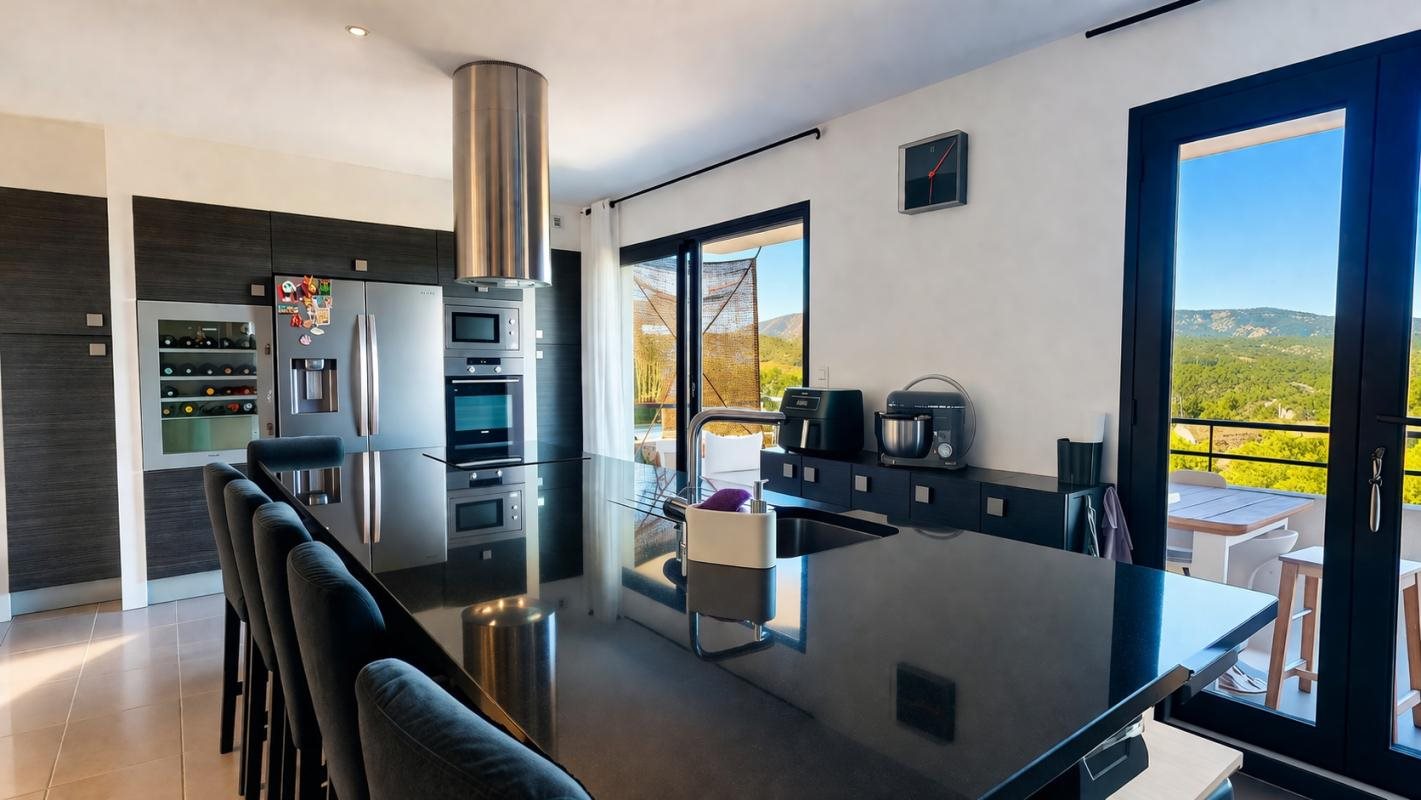 Maison à vendre, 143m², Treilles