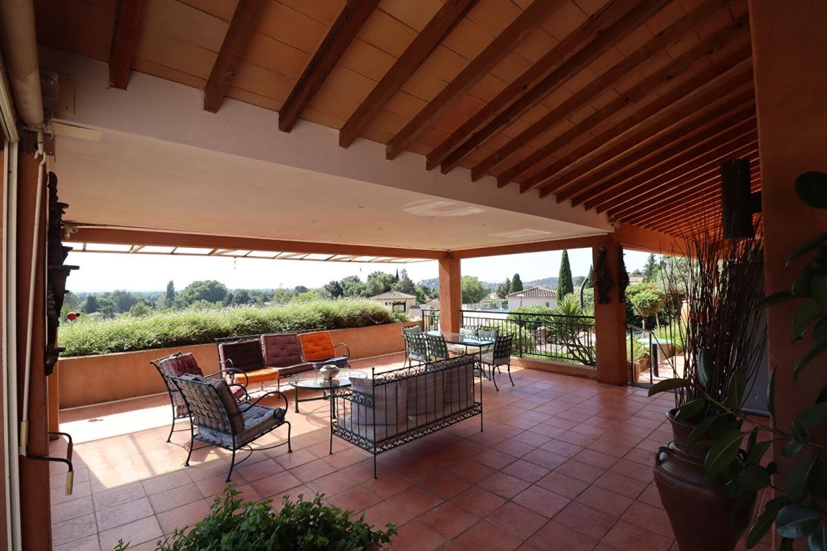Maison à vendre, 221m², Villeneuve-lès-Avignon
